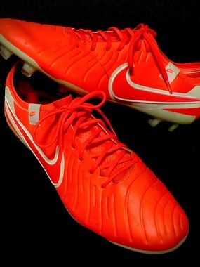 Nike Tiempo Cleats Size 12 Mens